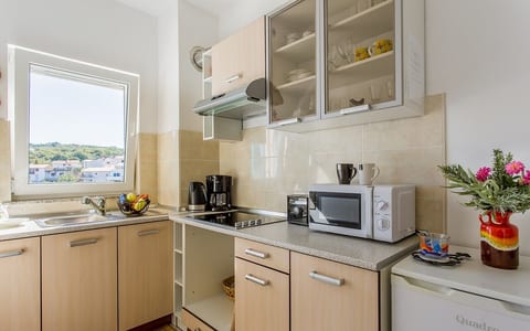 Apartment Dora - Unit 54214-61