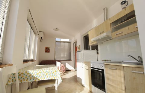 Apartments Zambratija with sea view - Unit 209078-5