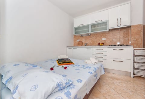 Apartments Neda - Unit 370772-13