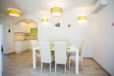 Apartment Birikina 3 s bazenom - Unit 370902-13