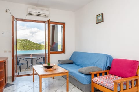 Apartments Seafront Oasis - Unit 378196-13