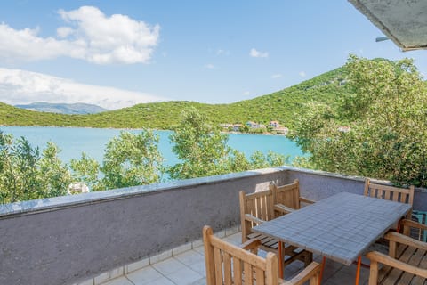 Apartments Seafront Oasis - Unit 378198-13