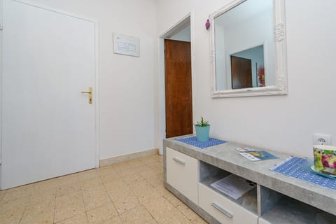 Apartments Angela - Unit 378183-13