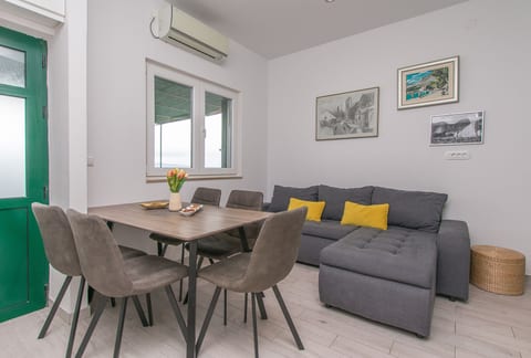 Apartment Garden by the Sea - Unit 378205-13
