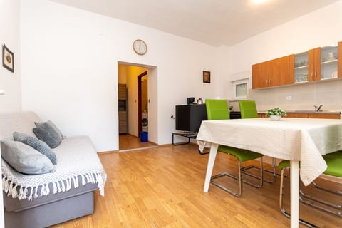 Apartment Kalma - Unit 378212-13