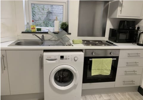 1BR Urban Retreat in Central Sunderland