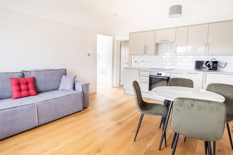 2BR Seaside Sanctuary in St Leonards on Sea Flat 5