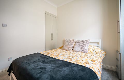 Stylish 1-Bed Escape in Heart of Brixton