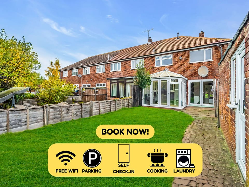 Spacious 4-Bedroom Haven in Orpington Retreat - London