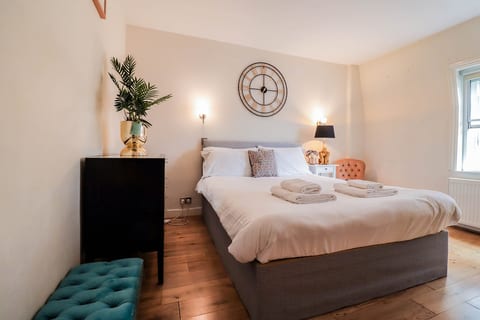 Modern 2BR Flat in Central Birmingham