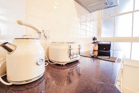 Modern 2BR Flat in Central Birmingham