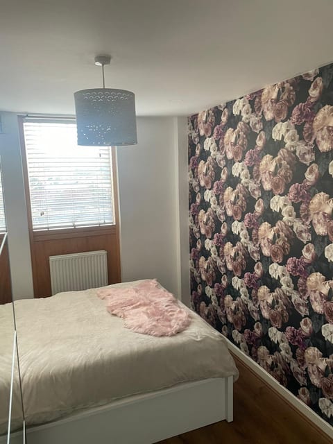 Stylish 1-Bedroom Haven in Central London