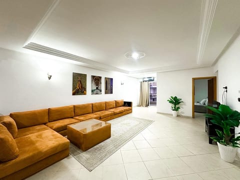 Modern and Cozy Beach Facing 2BR Apt in La Tulipe Complex, Tangier