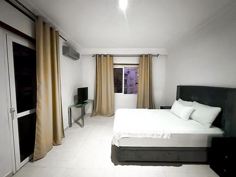 Modern and Cozy Beach Facing 2BR Apt in La Tulipe Complex, Tangier