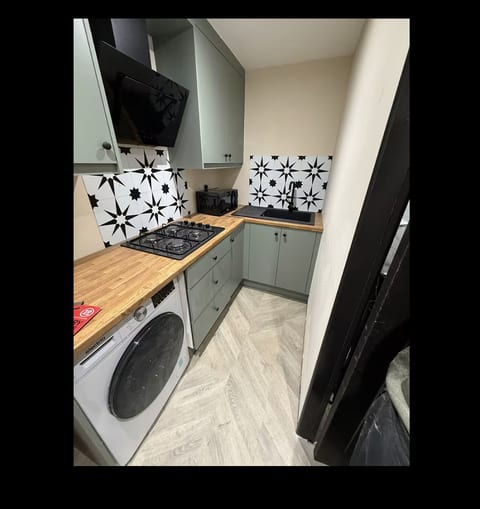 Studio Flat in Tunbridge Wells Sleeps 4