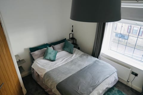 Spacious 3BR Home Retreat in Halifax Countryside