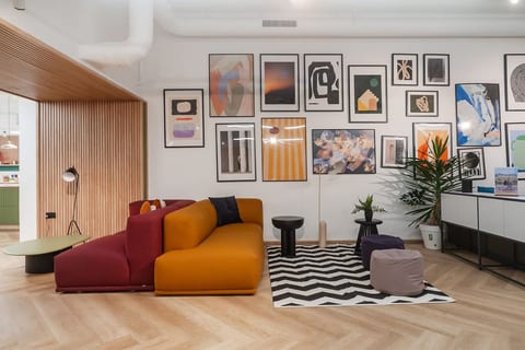 London Apartment | Near Kew Gardens | Free Parking