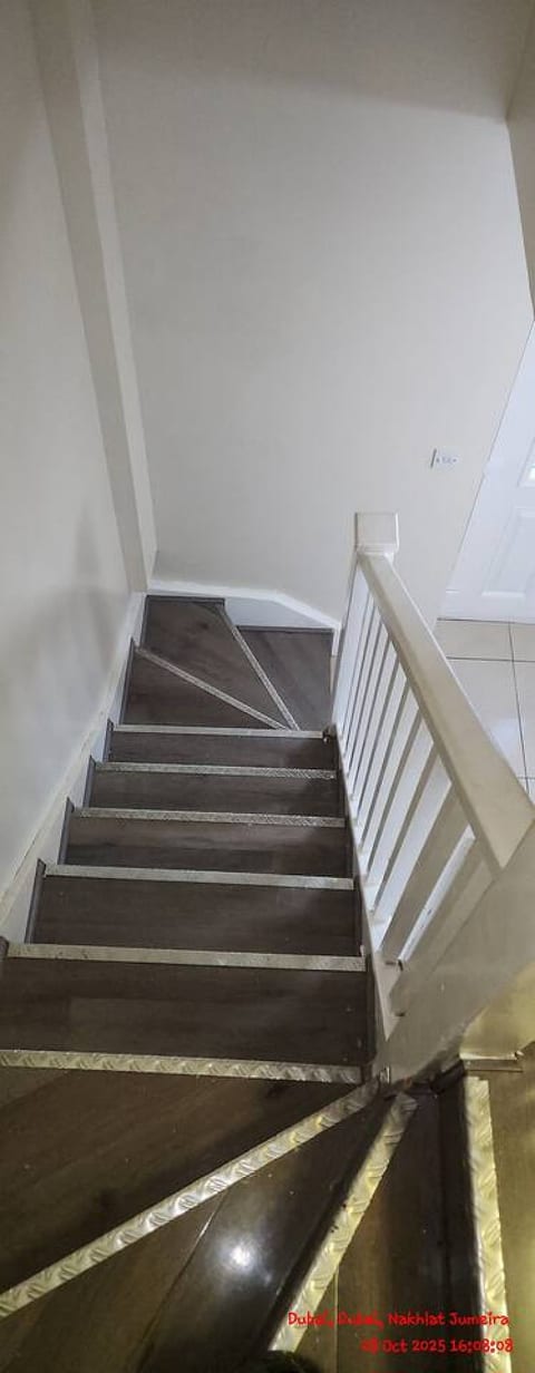 Spacious 3BR Haven in Tilbury with Free Parking