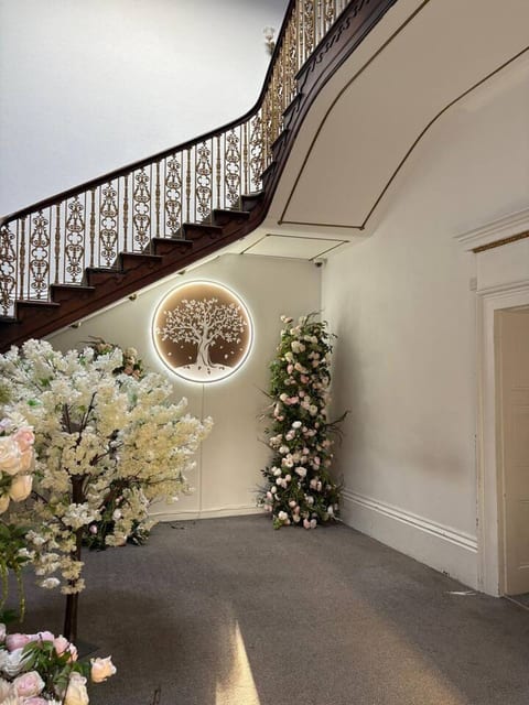Room 3 - Manor Park Country House, Wales Perfect for Families