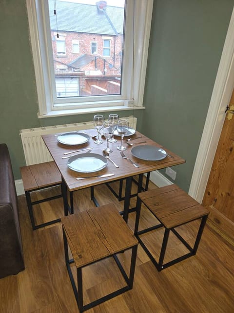 Rectory Road Retreat: Your Comfortable Gateshead Stay