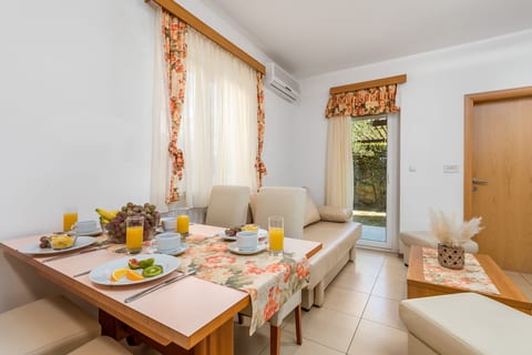 Apartments Petra - Unit 47019-61