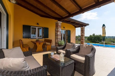 Villa Natura s bazenom okružena zelenilom - Unit 209416-5