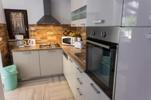 House Ivana - Unit 377940-13