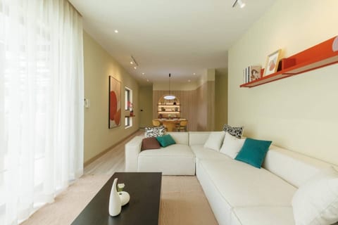 Art&Craft • Jacuzzi • 3 Beds • 15 mins to City