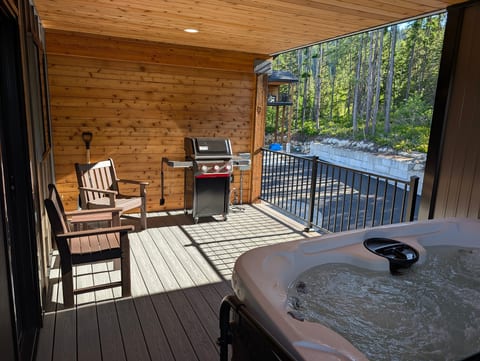 Paradise Condo 94 - Hot Tub, Views, Lift .5 miles