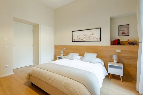 Deluxe Room with private bathroom in Campo Marzio image 1