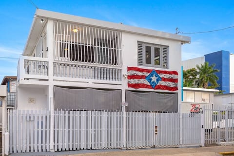 Romero Studio San juan near beach