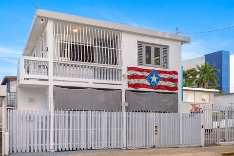 Romero Studio San juan near beach