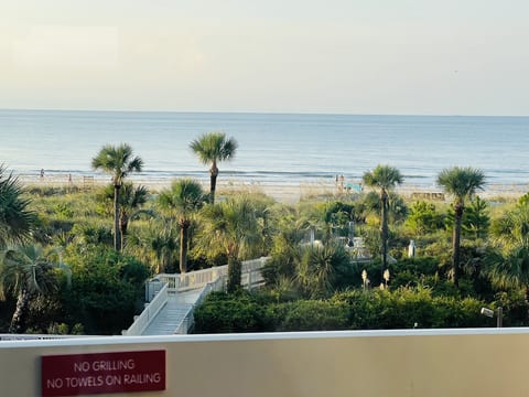Breakers 324 Hilton Head Ocean view from Balcony