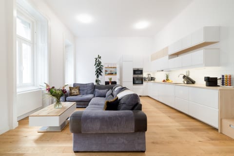 Luxury executive apartment In city center
