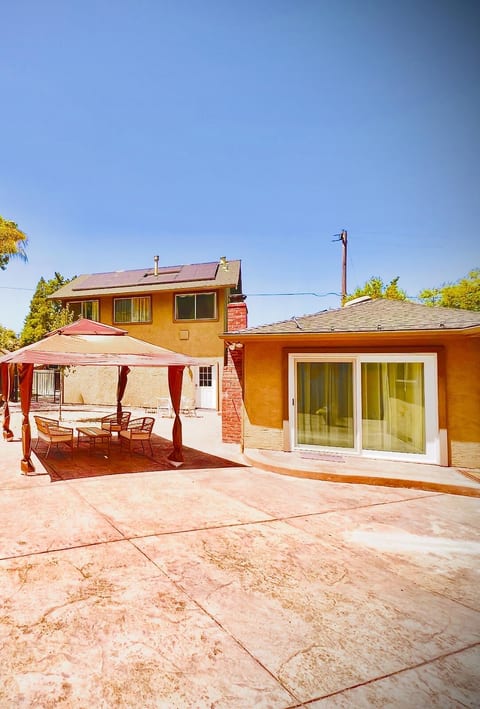 premier neighborhoods of Walnut Creek! image 2