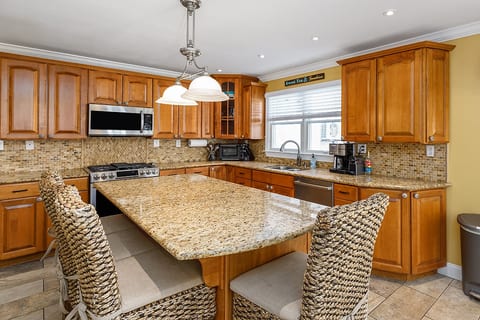 Enjoy the equipped kitchen to cook for your family. Our guest Amanda said "We appreciated the well-stocked kitchen (they even had an air fryer!)." You can also use the kitchen-aid mixer.