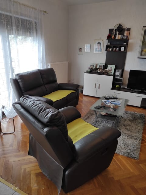 Apartments Nina i Harry - Unit 378280-13