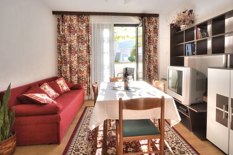 Apartments Grozdana - Unit 54088-61
