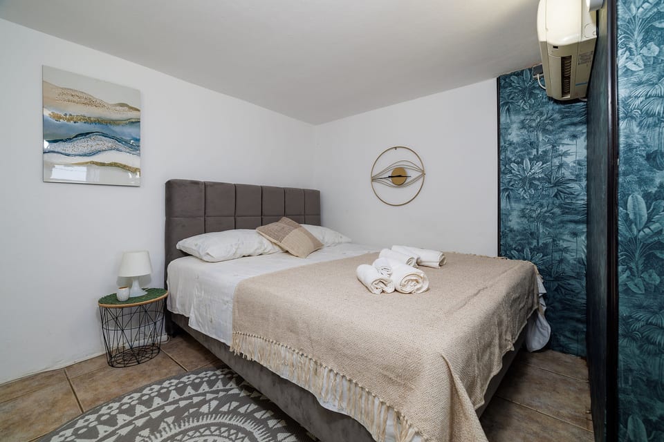 Apartments Lu - Unit 378232-13
