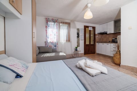 Apartments Lu - Unit 378241-13