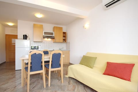 Apartments Villa Naranča - Unit 54074-61