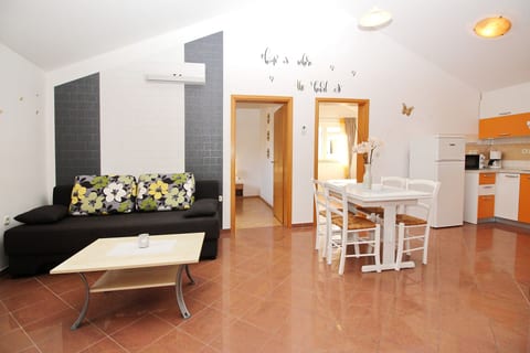 Apartments Villa Naranča - Unit 54075-61