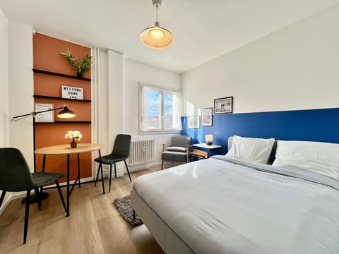 L'Azur | Studio Cartoucherie, Toulouse