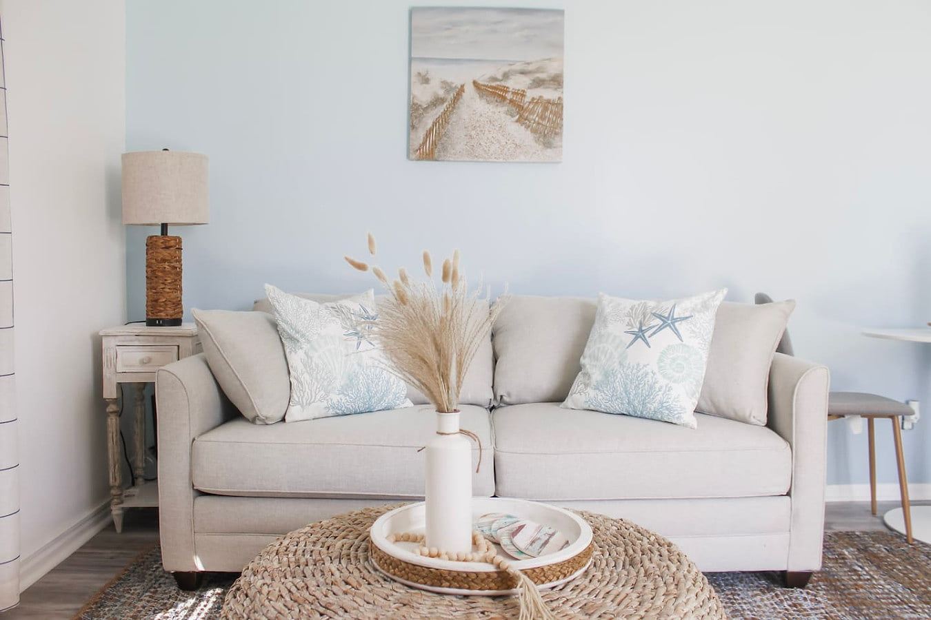 9 Palms Condo: Comfort Near Beach