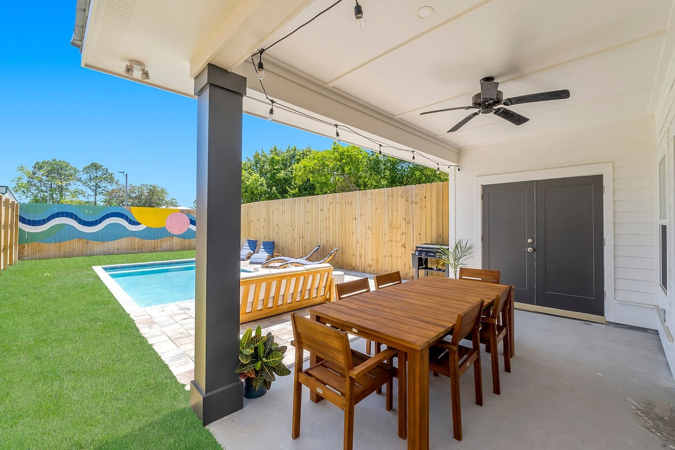 Luxury Beach Duplex Steps from Ocean