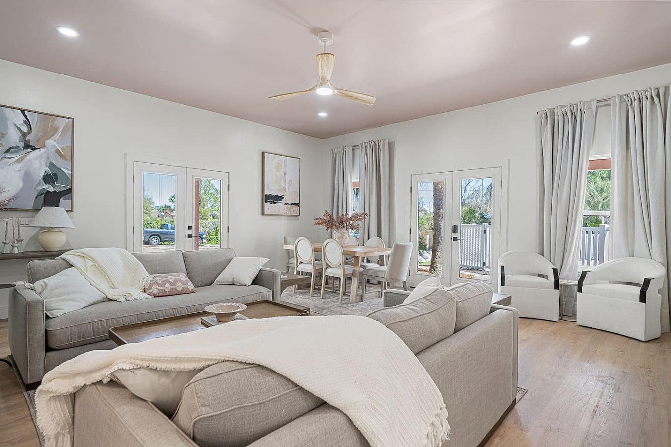 Spacious 3 Bed Home with Pool in Destin