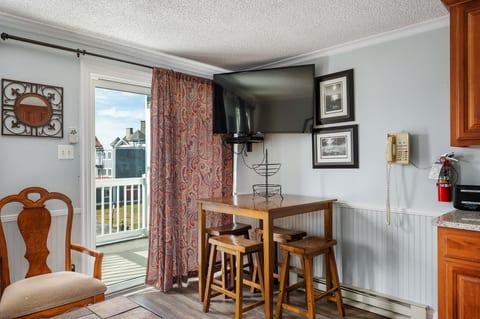 LuxStayUSA | ML 345 Ski In/Out| Village Ski Lifts| Free Parking