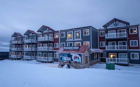 Mountain Lodge, your home away from home!