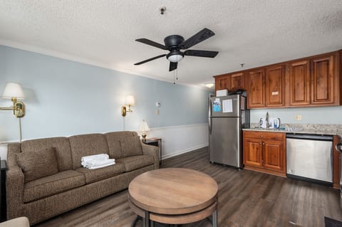 LuxStayUSA | ML343 Ski In/Out| Village Lifts| Free Parking