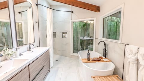 Haiku River House